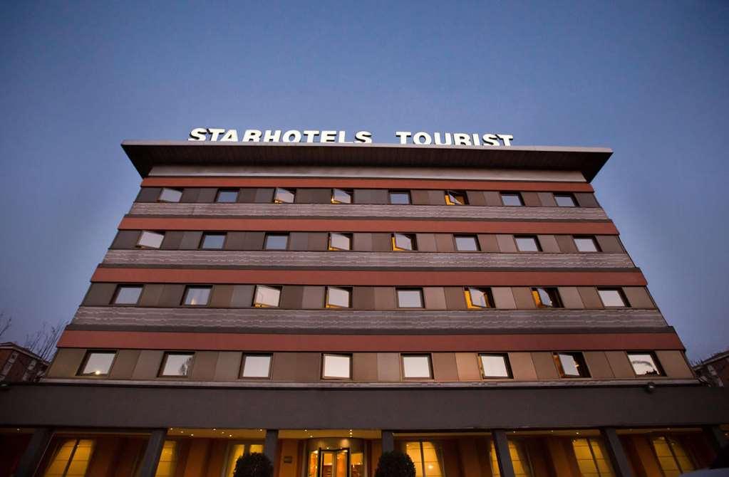 Starhotels Tourist Milano Esterno foto